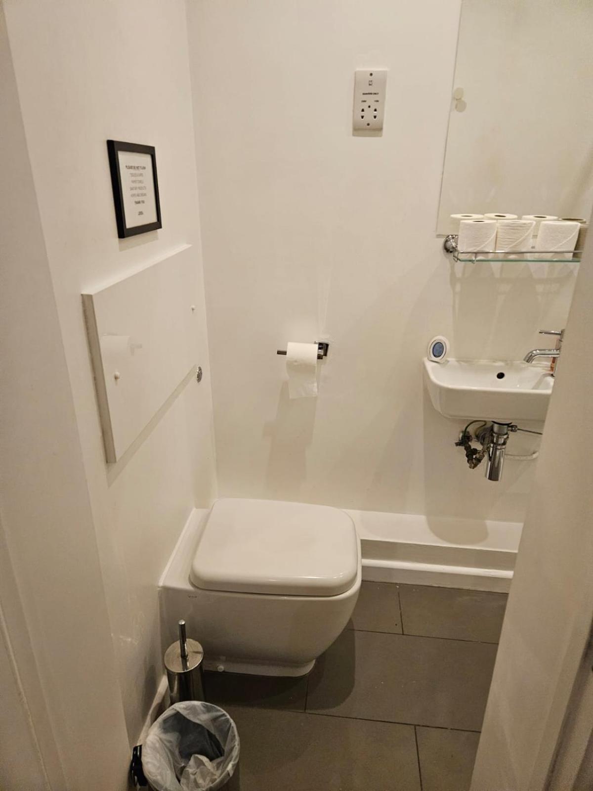 Classic Studio For 4 In Piccadilly Soho Central London Vr3 外观 照片