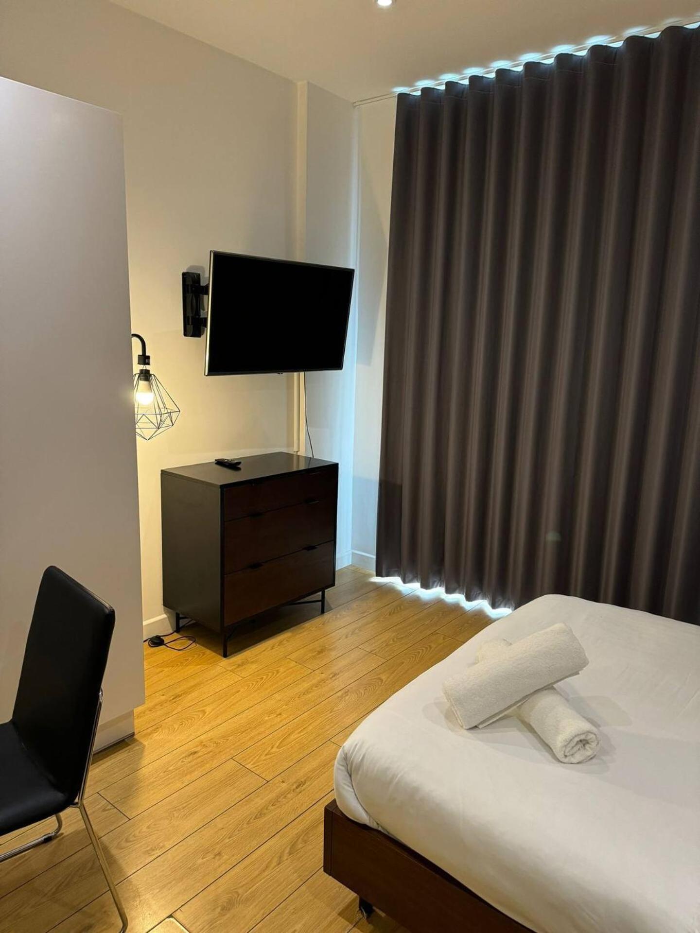 Classic Studio For 4 In Piccadilly Soho Central London Vr3 外观 照片