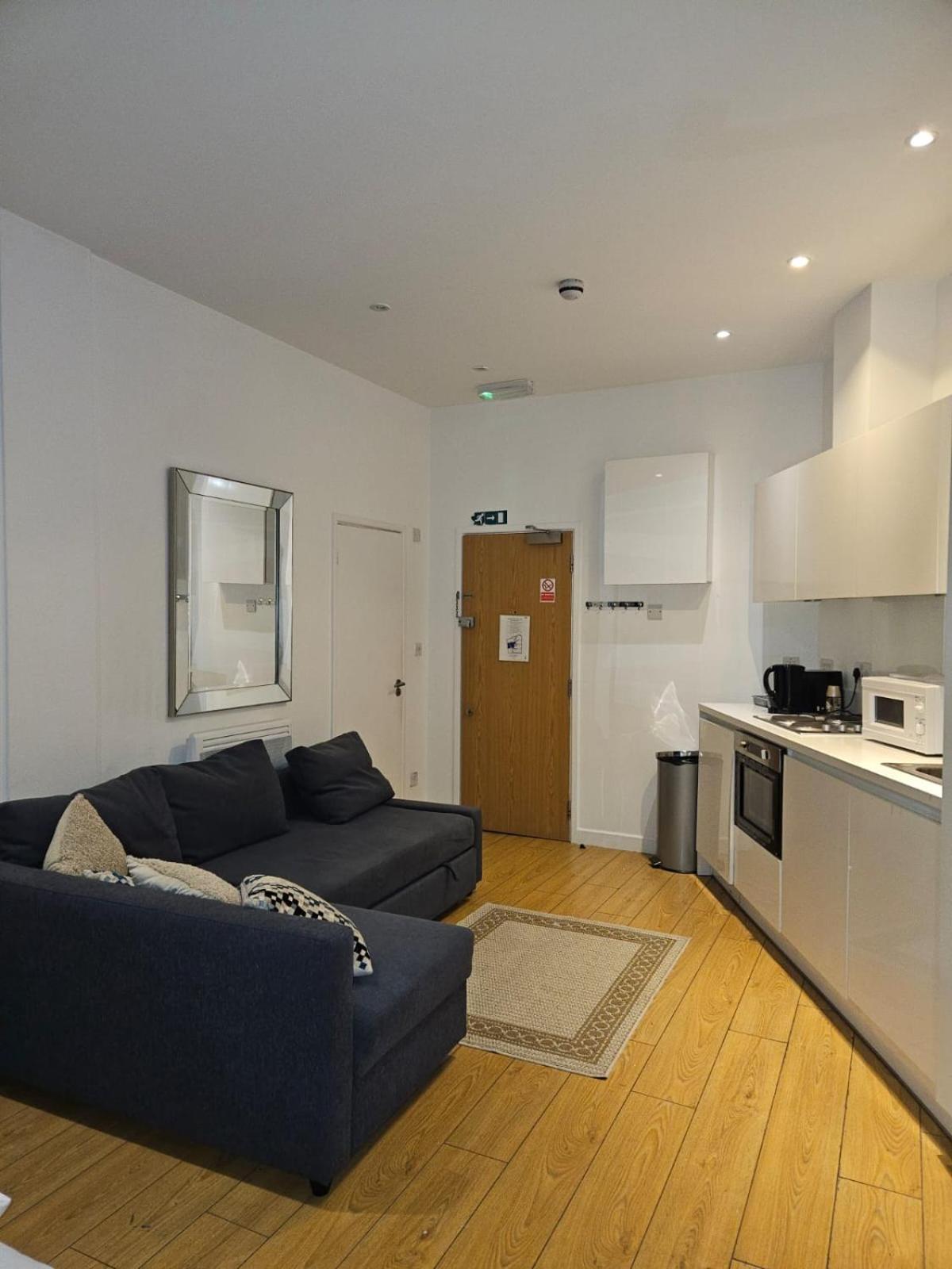 Classic Studio For 4 In Piccadilly Soho Central London Vr3 外观 照片